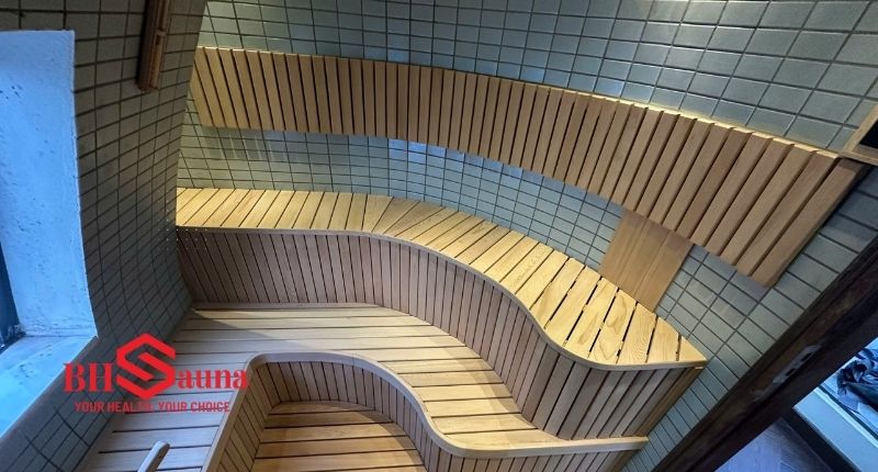 Xông hơi quá lâu khiến cơ thể mất nước và khó thở