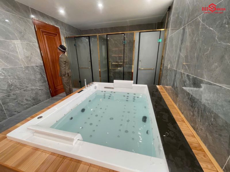 10+ Mẫu phòng xông hơi kết hợp hồ bơi trong nhà đẹp nhất 2025 Chất liệu & thiết bị chất lượng