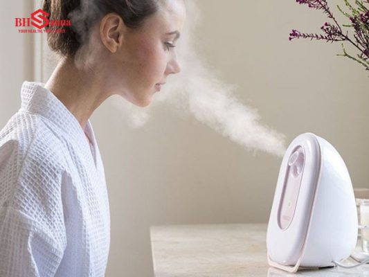 Máy xông hơi mini dùng cho mặt rất được ưa chuộng