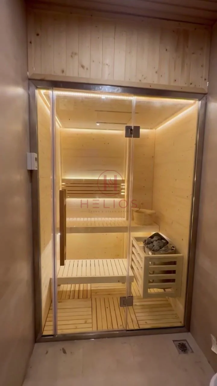 Phòng xông hơi Anh Thưởng Từ Sơn Cabin kính ở cuối lối đi tại Từ Sơn