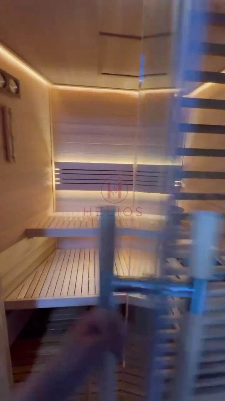 Phòng xông hơi Anh Trường Quảng Ninh Khung bảo vệ máy cạnh cửa cabin